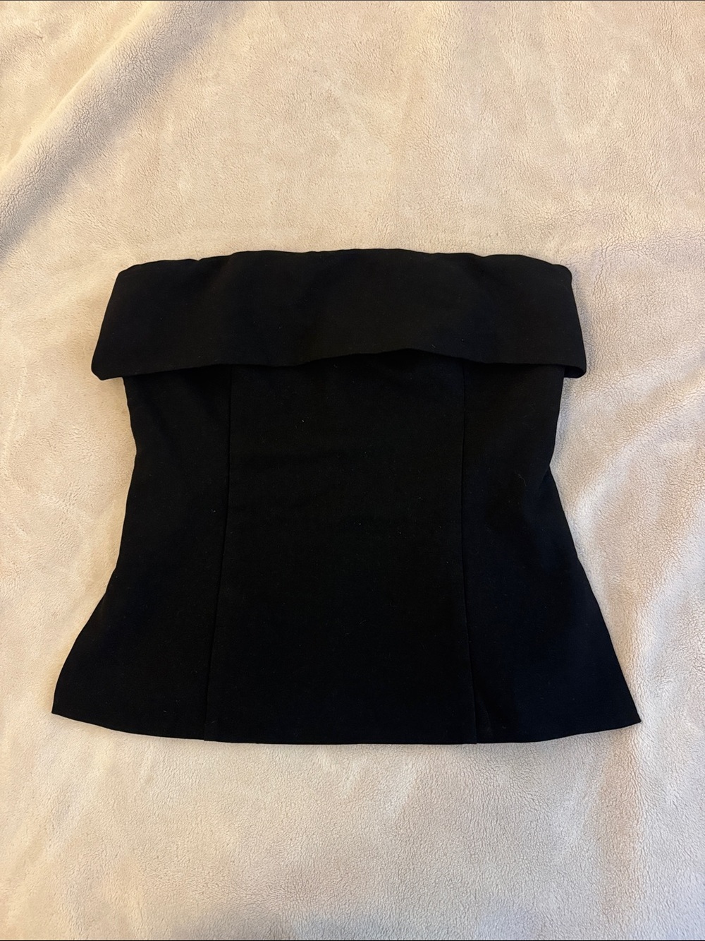 Aritzia Black Off-the-Shoulder Strapless Top